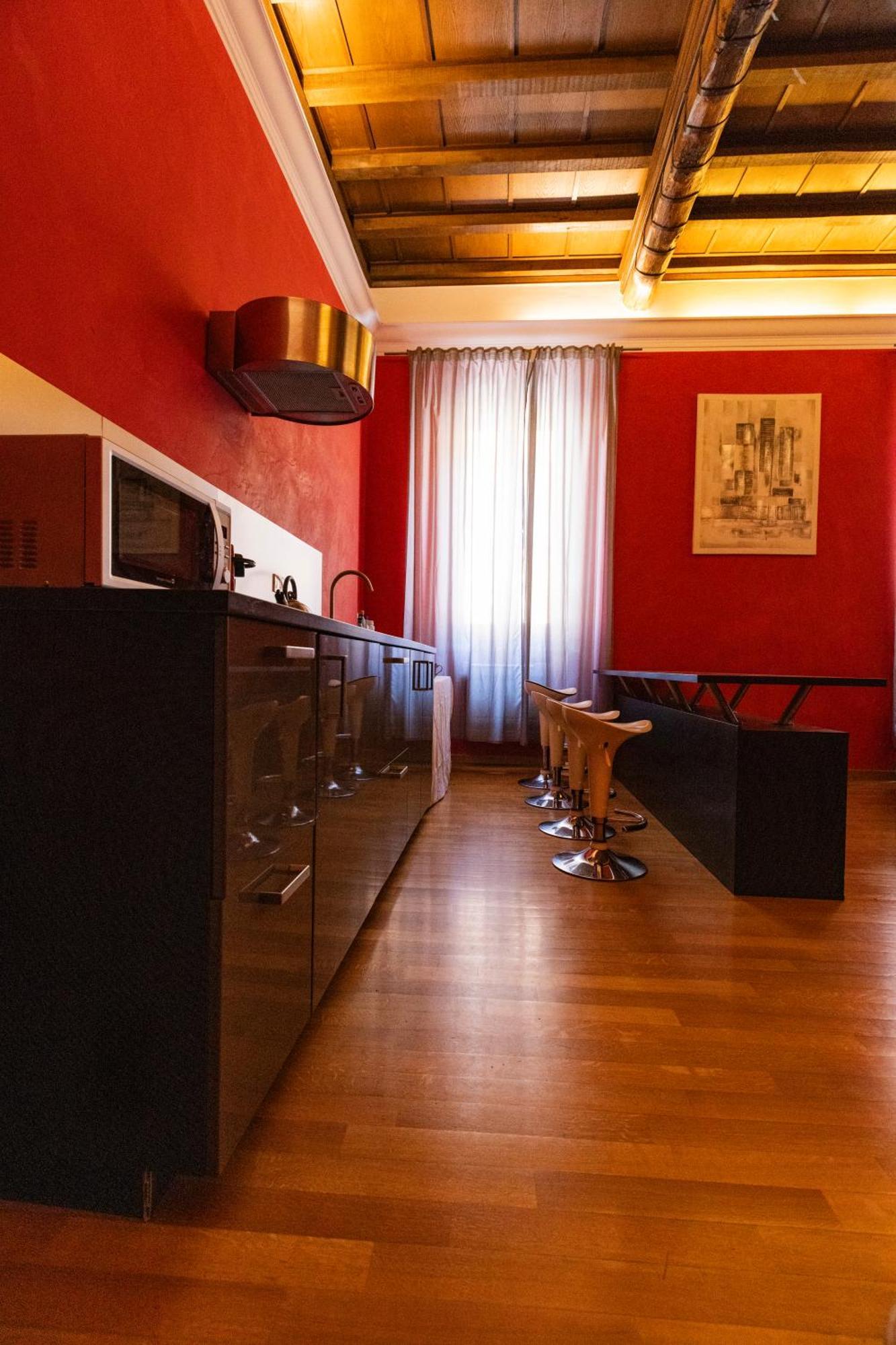 Barberini Apt Close To Fontana Di Trevi Rome Exterior photo